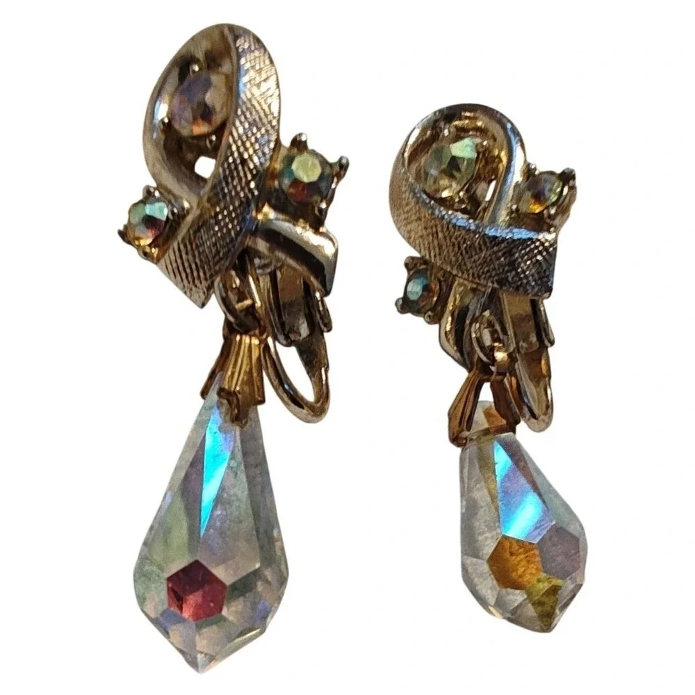 Clip On Earrings Rhinestone Teardrop Dangle Vintage MCM - Picture 2 of 5